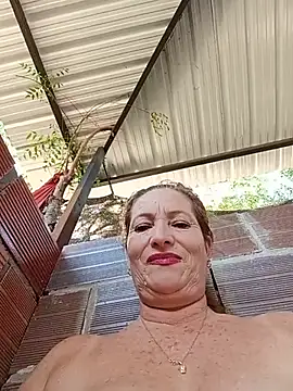 Sexy-Woman-Mature - Squirt