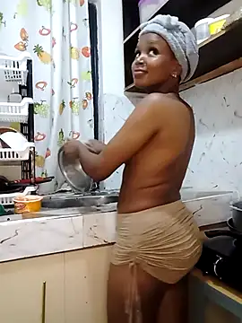 Ebonnychick1 - Hola😜🥰 cum with me daddy 😘🥵🍆💦