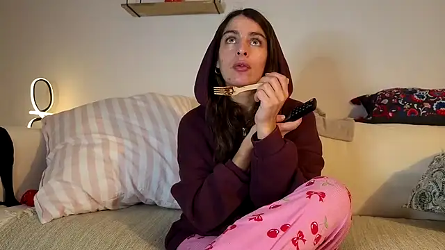 Camii2244 - tease ass