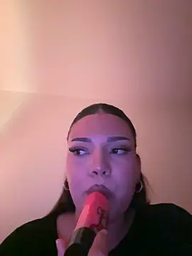 Ayla-18 - Suck my Finger