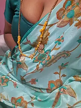 Tamil_Ammani - Boobs show😜😜😝🥰🔥🔥🔥
