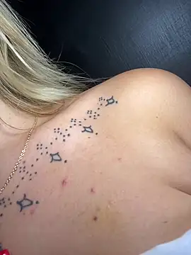 MollyCruz - ANAL bounces harder and faster🥵