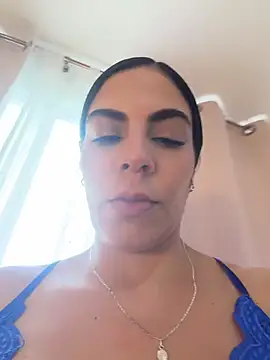 Valecruz903 - Naked/ clap/twerk 🍑💦🔥
