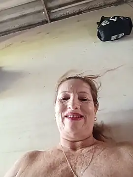Sexy-Woman-Mature - Squirt