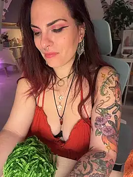 LunaMoongirl - 🔥2 Fingers in pussy🔥