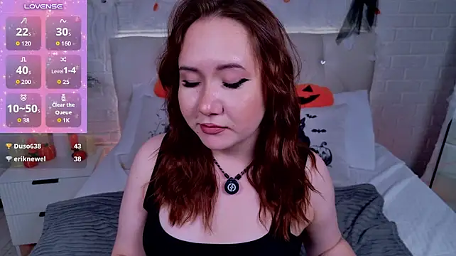 Daisy_Daylark - doggy tease💕