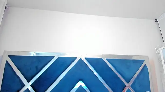 Tiffanymiller00 - suck dildo