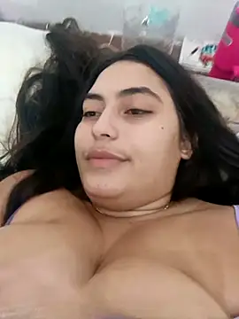 Xandra252 - Show feet