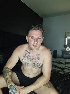 MrandMrsnaughty2015 - anal show