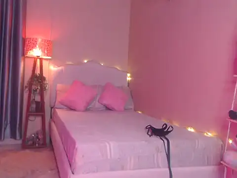 Velvet_Queen1 - only panty tease