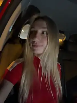 Lia-see-ya - Panties on knees behind driver 🫣💦