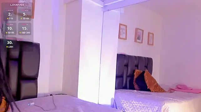 Nathi_rodri - play and bouncing boobs