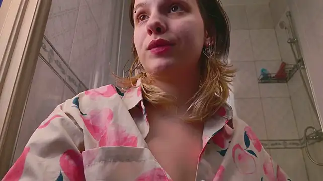 True_voice - take a shower with a soap