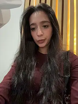 BellaTous - Make me wet