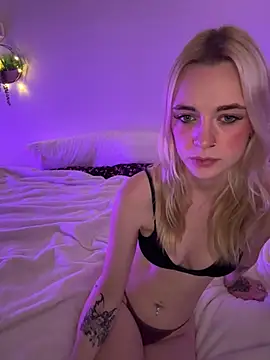 Lolabunnyblondie - deepthroat his cock 3 mins