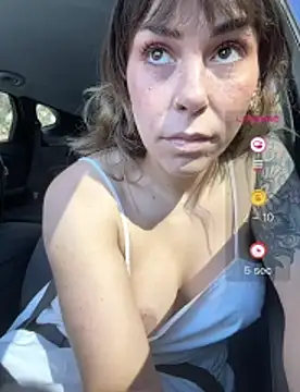 MommyGambit - Upskirt doggy spread + spank