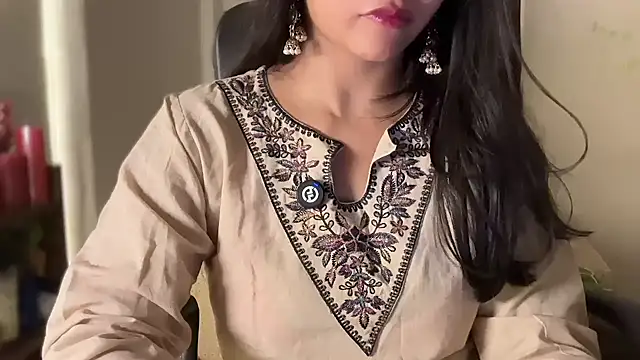 Goddess_Ariel - Candle Wax ON BOObs