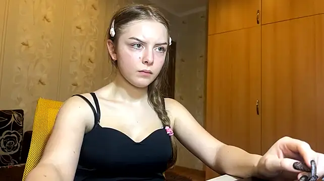DelcieLipari - sexy stroke my shoulders