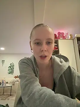 JanaLady - Massage Boobs in Bra 😩