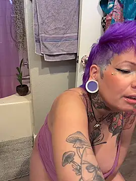 Eva_Monroe- - Milky Titty Squirt