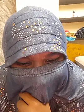 Tamilfathima - Boob milk show