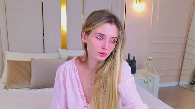 MarybethSnow - Handbra
