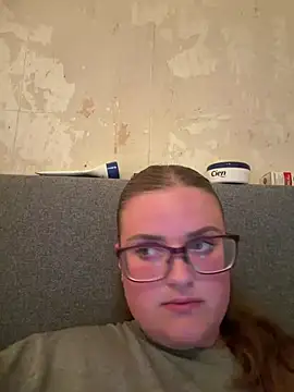 CurvyPaar2 - Show Pussy & 2 Videos
