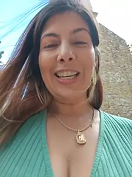 Scarlett_moore