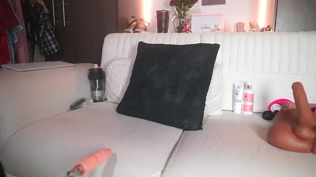 Katlyn_martins - RIDE DILDO VERY HARD+OIL ON MY BODY💦