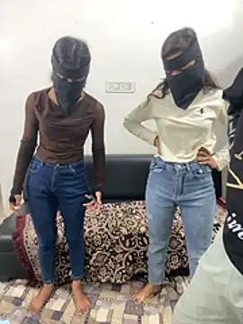 Jaan_jiya - Boobs show 2 girl
