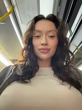 CityLynx - spread my pussy and clit hood