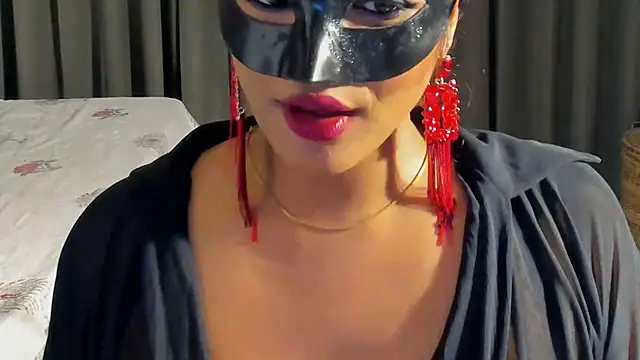 Bad_Girl_Kayra69 - Turn My Naughty Mood On 😈💋