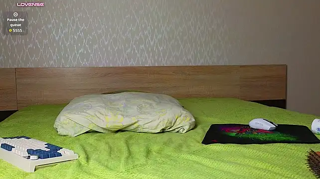 Cowell_Adelina - butt plug