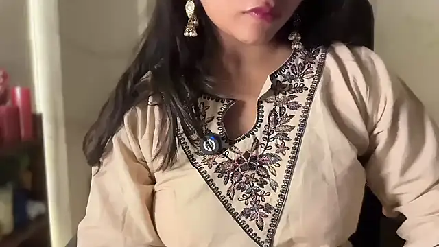 Goddess_Ariel - Candle Wax ON BOObs