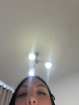 Sara_will4u - lush/domi 50tk =60sec --- lest go Priv