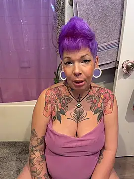 Eva_Monroe- - Milky Titty Squirt