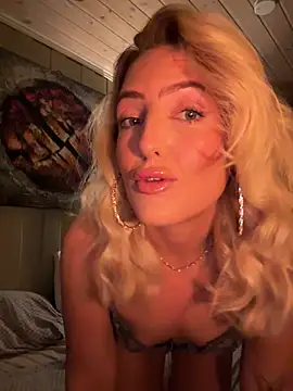 Cutenorax - Flash tits🍒