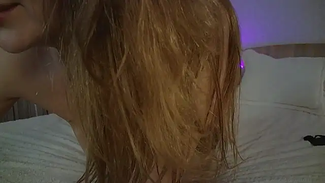 Luna_Hotys