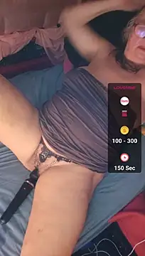 Hot-Muci - Naked show