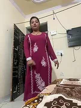 Heena-khan-12 - Boobs and face ❤️💋