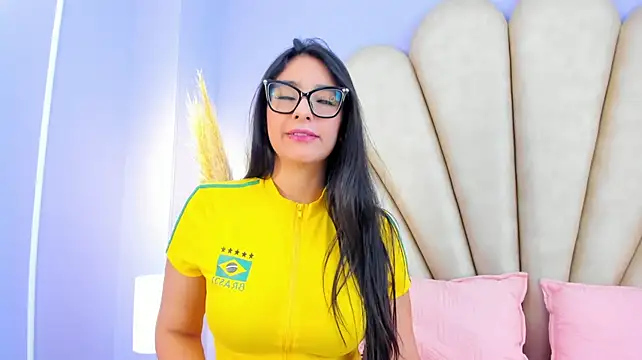 Isis_Osman - bouncing tits with oil spit💗🍒💋💦🍌💕