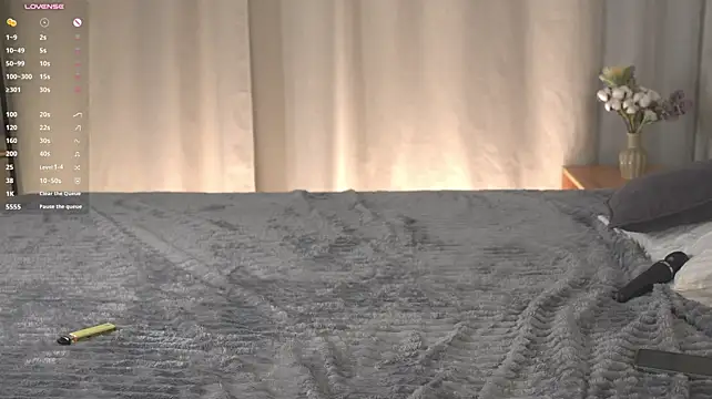 BernardineHorns - take off shorts