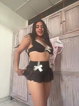 EmilyNoir1 - I slap and suck on my tits, mmm