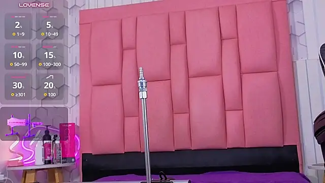 Emelysweett - riding dildo + sweet blowjob