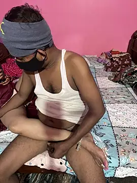 Couple_hot999 - Suck cock for 1 min