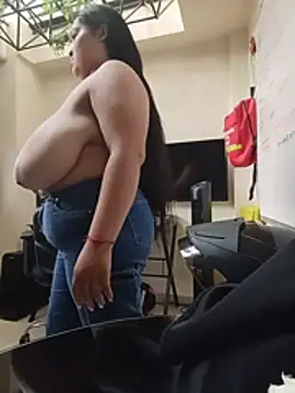 KITY_HILL - SUCK BOOBS