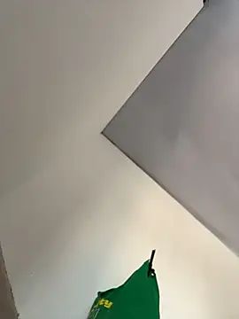 Emilyjohanson - Secretaría en un spa boobs