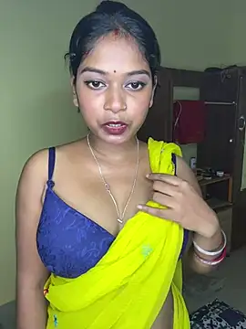 V-Hot-Shilaa - Public Anal 🔥🔥🥵