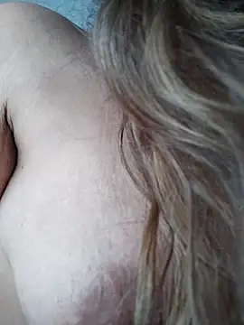 KittyHoleshot87 - tight ass take out the cream and red