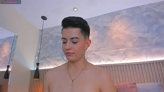 ZoeHenao - warming up engines